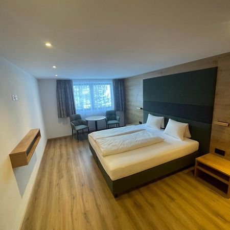Hotel Edi 삼나운 외부 사진